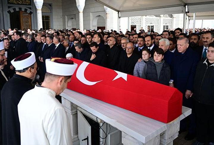 ... Üsküdar Belediye Başkan Vekiline veda! Erdoğan cenaze törenine katıldı