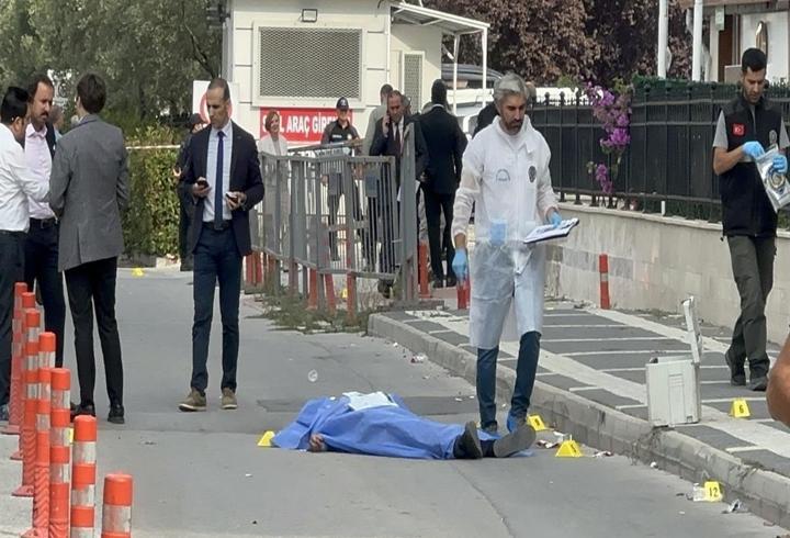 Adliye önündeki cinayete ilişkin tutuklu 4 sanık ilk kez hakim karşısına çıktı