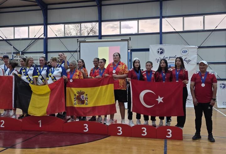 Samsunsporlu bocce sporcularından Avrupa ve Dünya şampiyonalarında madalya başarısı
