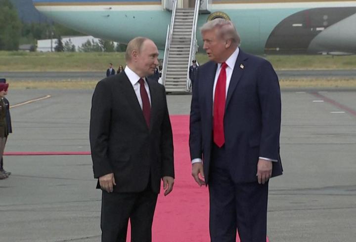 Trump’tan Putin’e 60 günlük süre! Zelenski’den sert çıkış