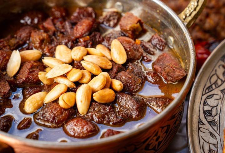 Kaburga dolması, süryani çöreği, aluciye... Mardin’in gastronomi hazinesi 38 lezzet noktasında keşfediliyor