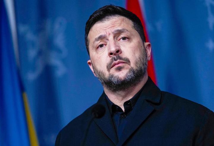 Zelenski üçlü müzakereler öncesi ‘kırmızı çizgiyi’ açıkladı: “Toprak meselesi sadece liderler düzeyinde görüşülebilir”