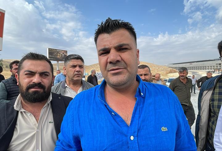 Sık sık kazaların yaşandığı ana yol bağlantı noktasına esnaftan ‘kavşak’ talebi