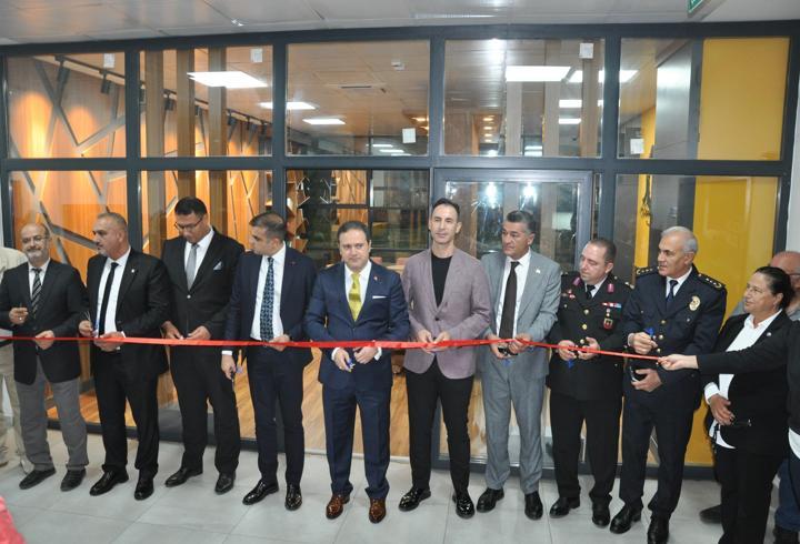 Silifke'de okuma salonu törenle açıldı