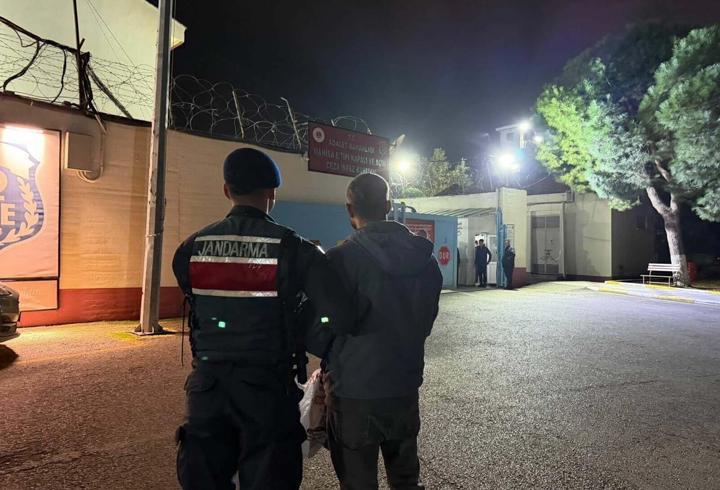 Manisa'da firari hükümlüyü jandarma yakaladı
