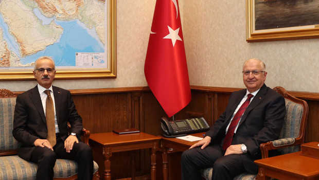 Bakan Uraloğlu'ndan Bakan Güler'e ziyaret