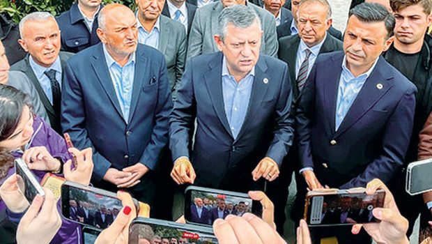 Özel İmamoğlu davasını izledi... İddianame soruları