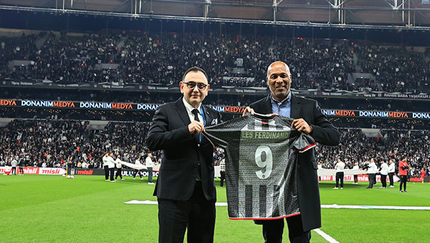 Les Ferdinand'dan Vlahovic ve Salah övgüsü!