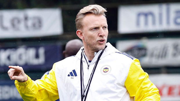 Fenerbahçe paylaştı: Kuyt yönetiminde ilk antrenman!