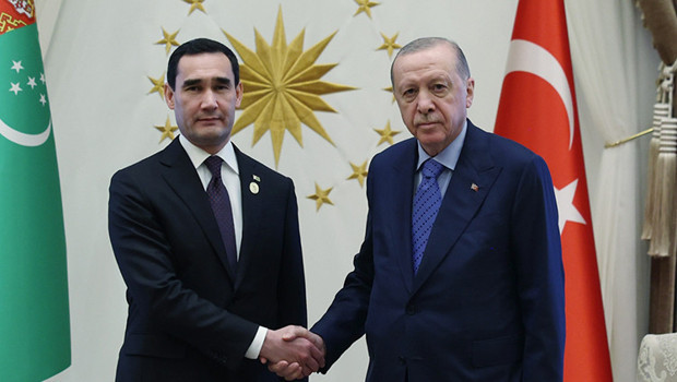 Cumhurbaşkanı Erdoğan, Serdar Berdimuhammedov ile bir araya geldi