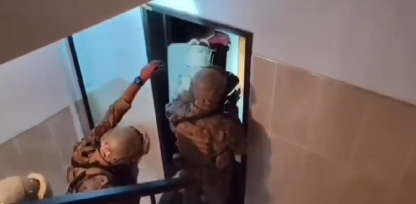 Alman Büyükelçiliği'nin ihbarı harekete geçirdi DAEŞ operasyonunda 14 kişi yakalandı