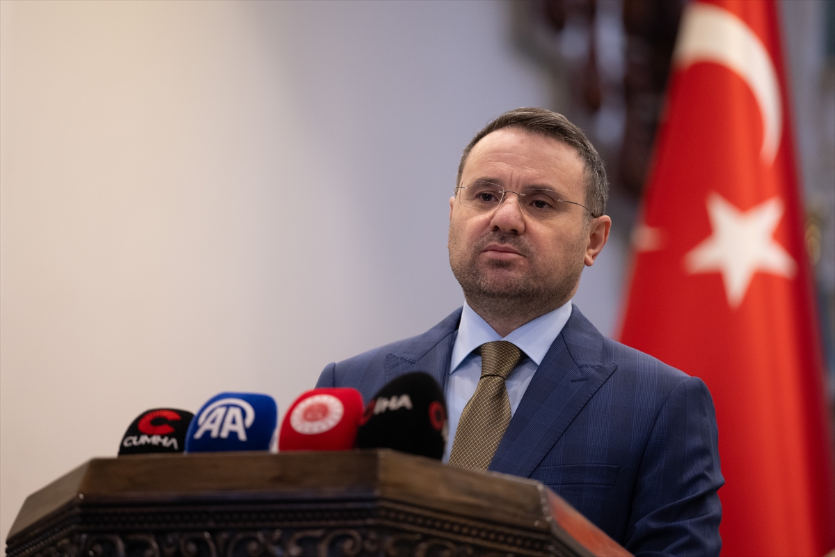 Interpol' kırmızı bültenle arıyordu. Kripto para dolandırıcısı İstanbul'da yakalandı