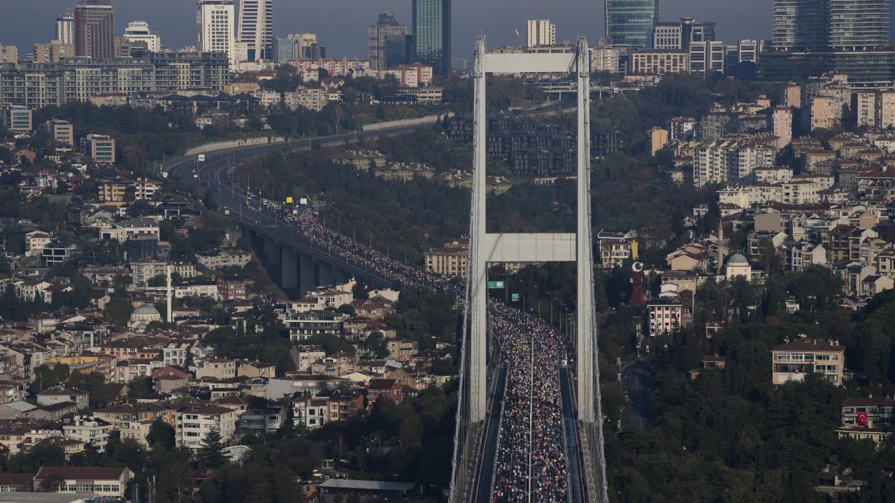 İstanbul Maratonu nedeniyle bazı yollar trafiğe kapatılacak