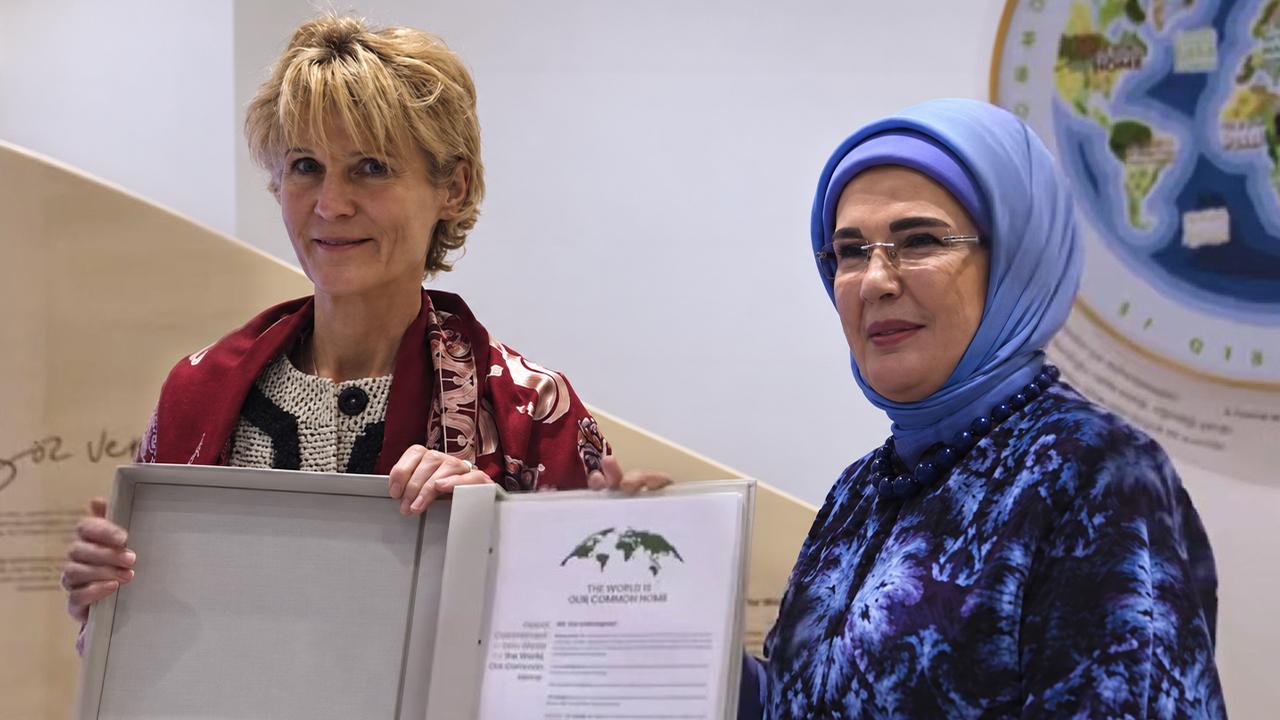 Emine Erdoğan, Kanada Başbakanı'nın eşi Carney ile Sıfır Atık Vakfını ziyaret etti